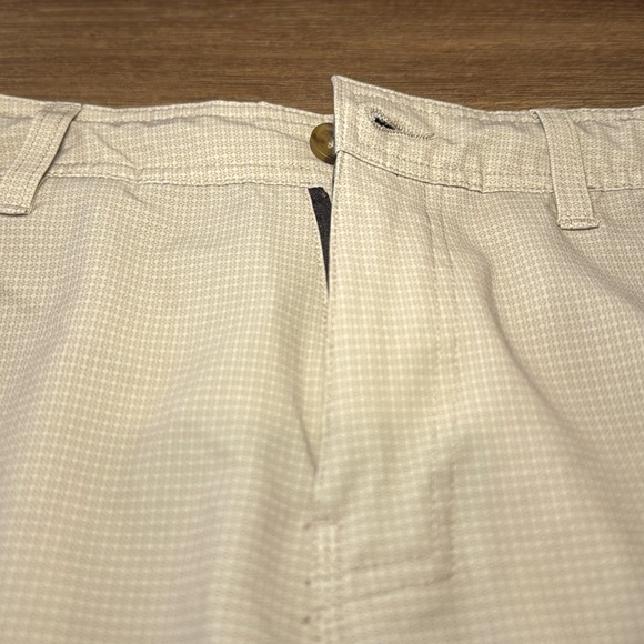 O'NEILL Men's Beige Hybrid Shorts - Water Resistant. Size 32 - Picture 2 of 7